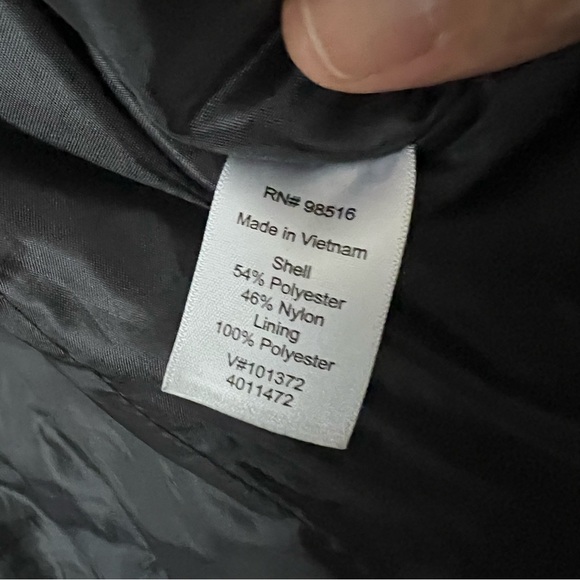 Coldwater Creek Iridescent Deep Blue Vest Womens 14 16 Pockets Insulated Shine - Picture 10 of 11